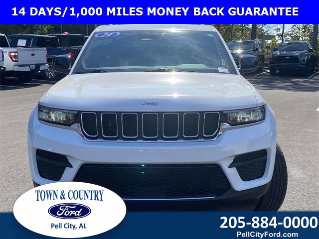 Used 2024 Jeep Grand Cherokee Laredo X image 8