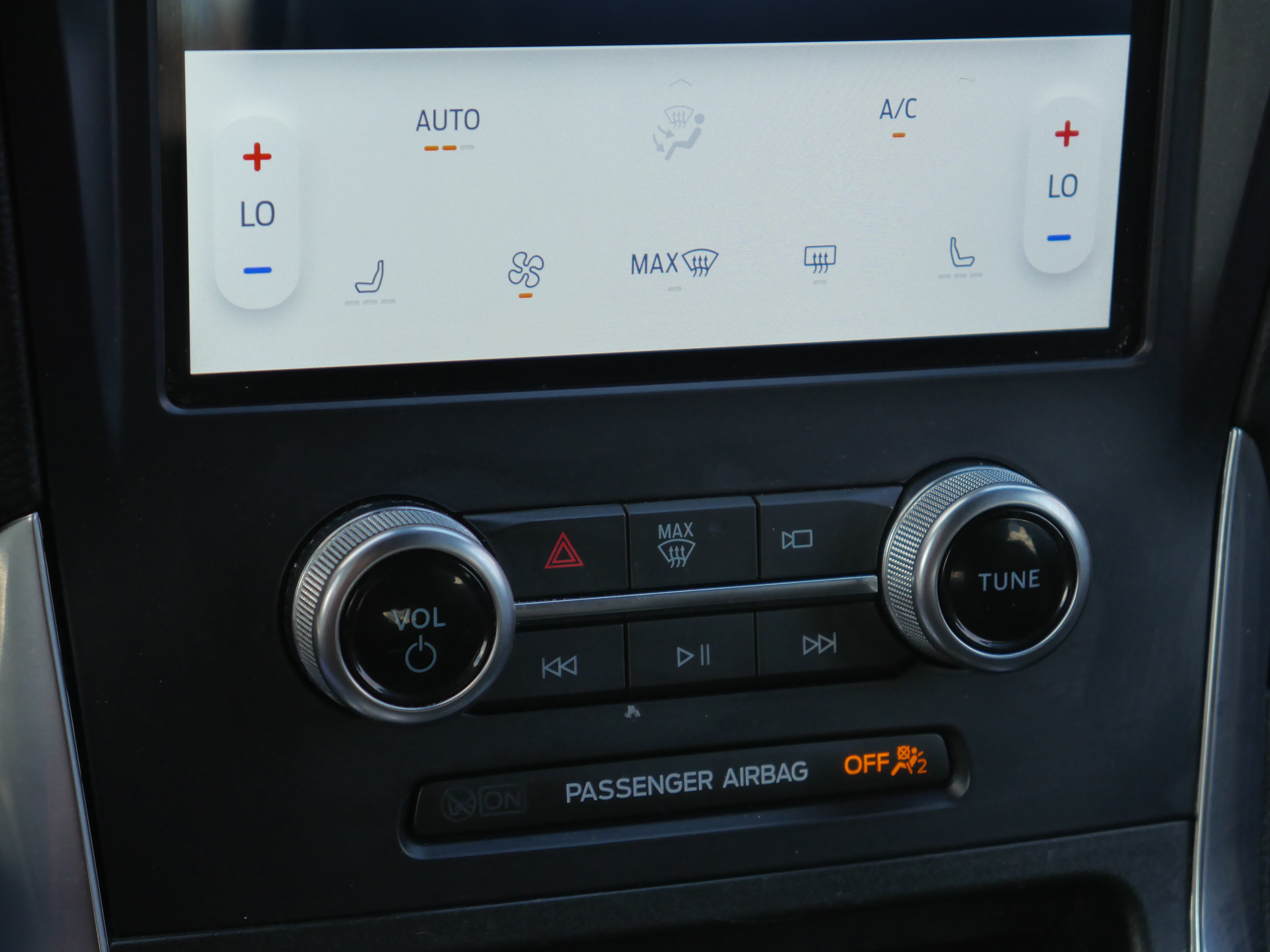 Certified 2023 Ford Edge ST AWD/4WD image 14