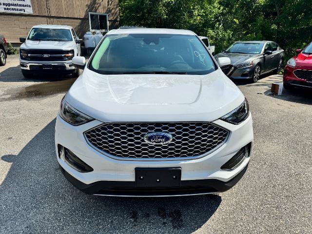 Certified 2023 Ford Edge SEL w/ Convenience Package AWD/4WD image 7
