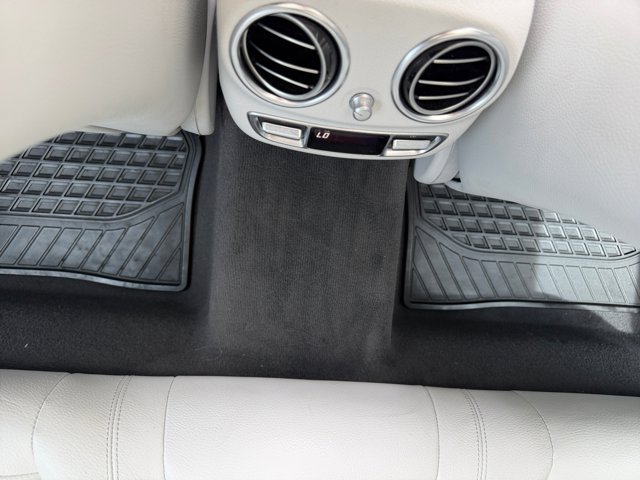 Used 2022 Mercedes-Benz E 450 4MATIC All-Terrain Wagon image 33