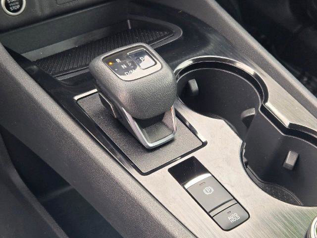 Used 2021 Nissan Rogue S image 24