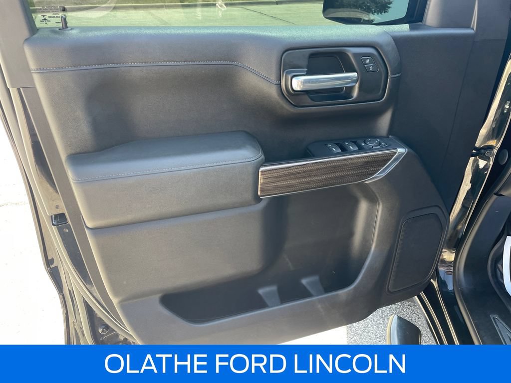 Used 2020 Chevrolet Silverado 1500 LT w/ All-Star Edition AWD/4WD image 17