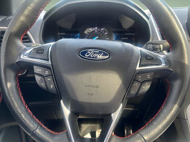 Certified 2022 Ford Edge ST-Line w/ Class II Trailer Tow Package AWD/4WD image 14