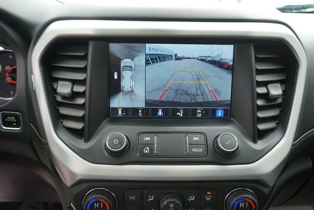 Used 2021 GMC Acadia SLT w/ Technology Package image 15