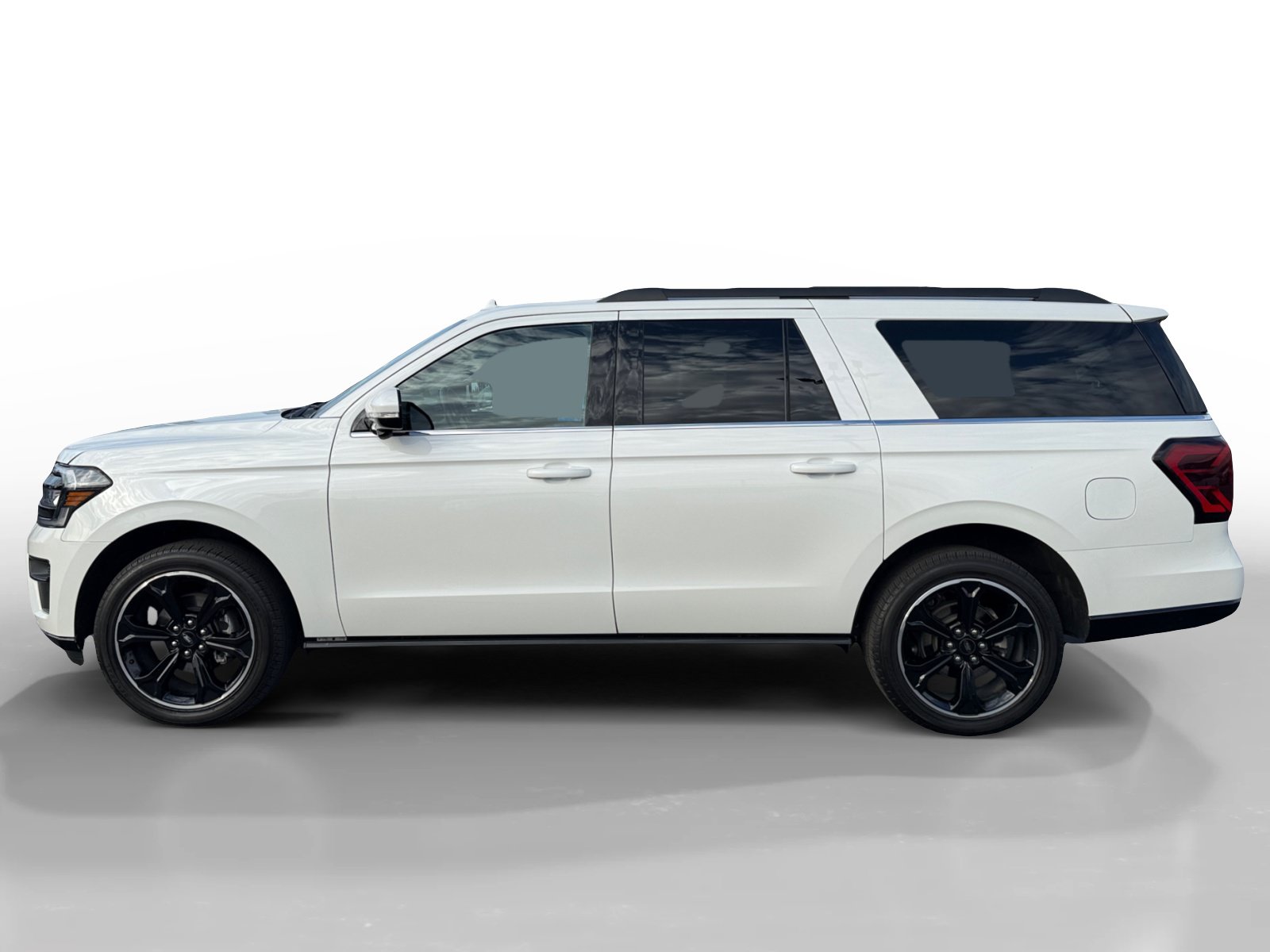 Certified 2024 Ford Expedition Max Limited AWD/4WD image 2