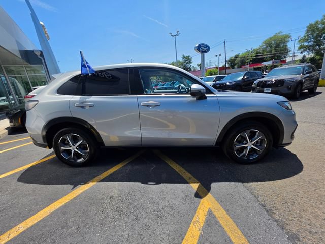 Used 2025 Honda HR-V EX-L image 10