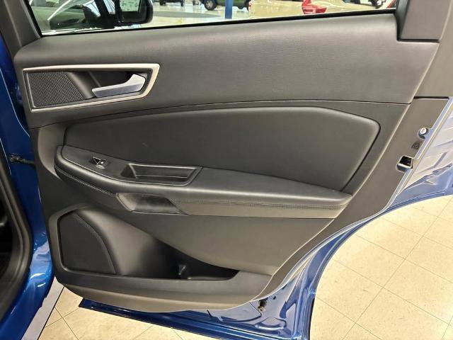 Certified 2024 Ford Edge SEL w/ Convenience Package AWD/4WD image 14