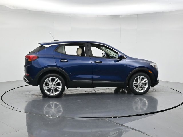 Used 2023 Buick Encore GX Preferred FWD image 2