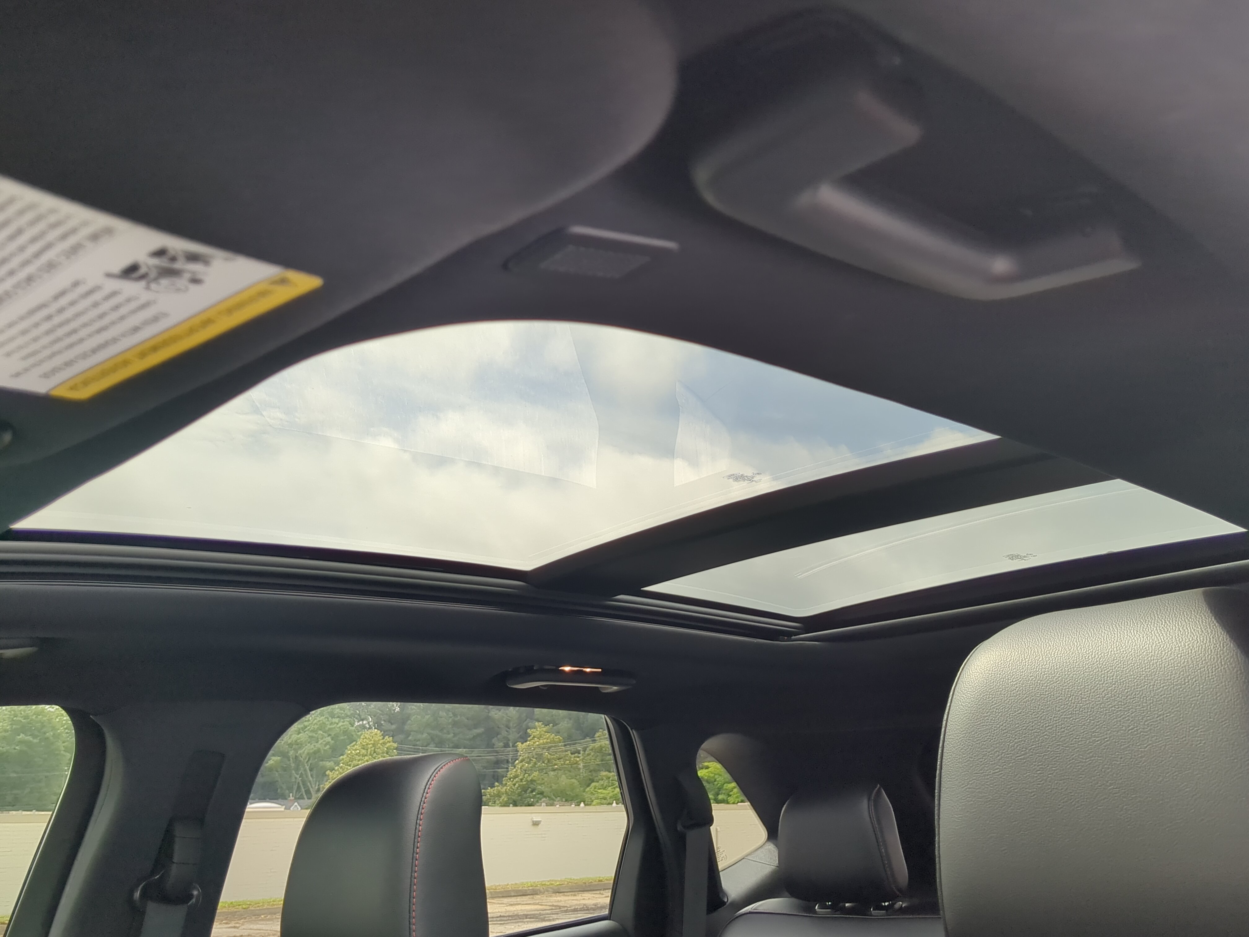 Certified 2022 Ford Edge ST-Line AWD/4WD image 18