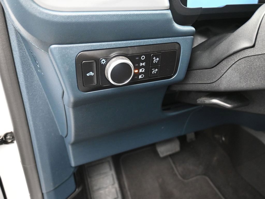 Certified 2025 Ford Maverick XL w/ Equipment Group 102A AWD/4WD image 13