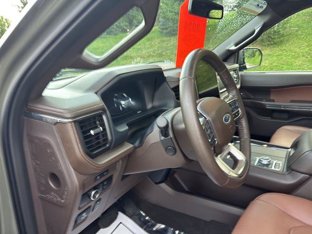 Certified 2024 Ford Expedition Max King Ranch AWD/4WD image 13