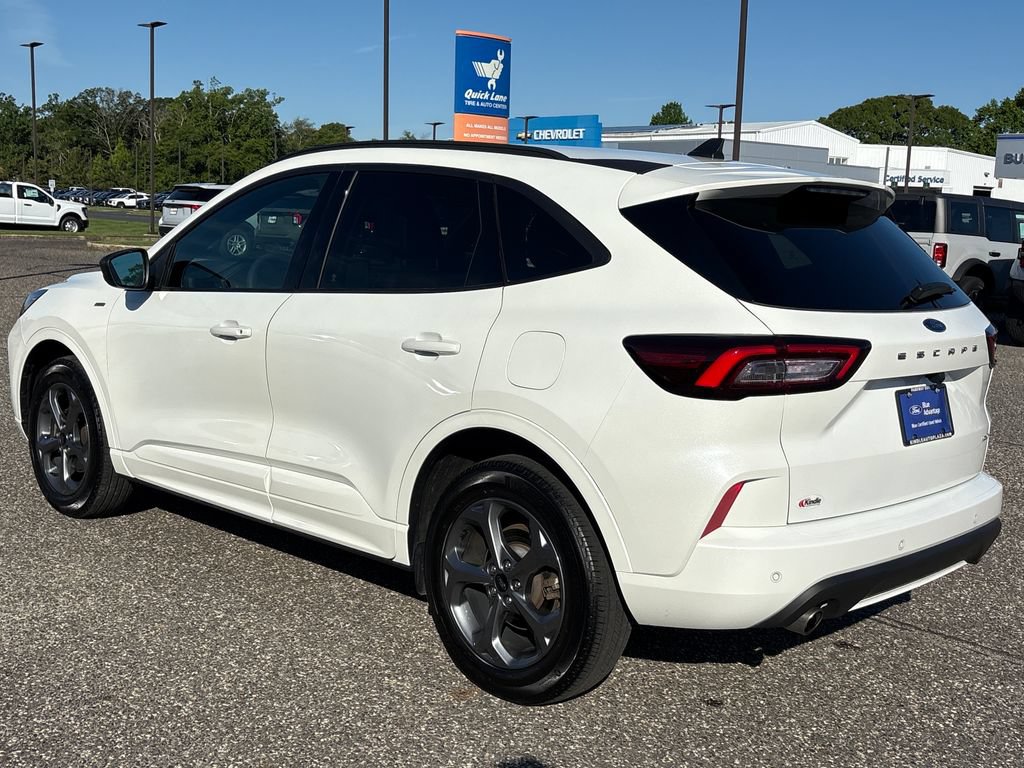 Certified 2023 Ford Escape ST-Line w/ Tech Pack #1 AWD/4WD image 31