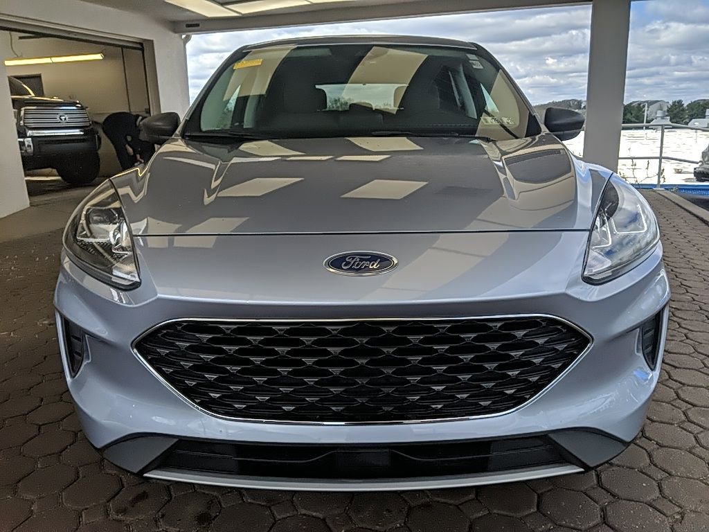 Certified 2022 Ford Escape SE w/ Convenience Package AWD/4WD video 2