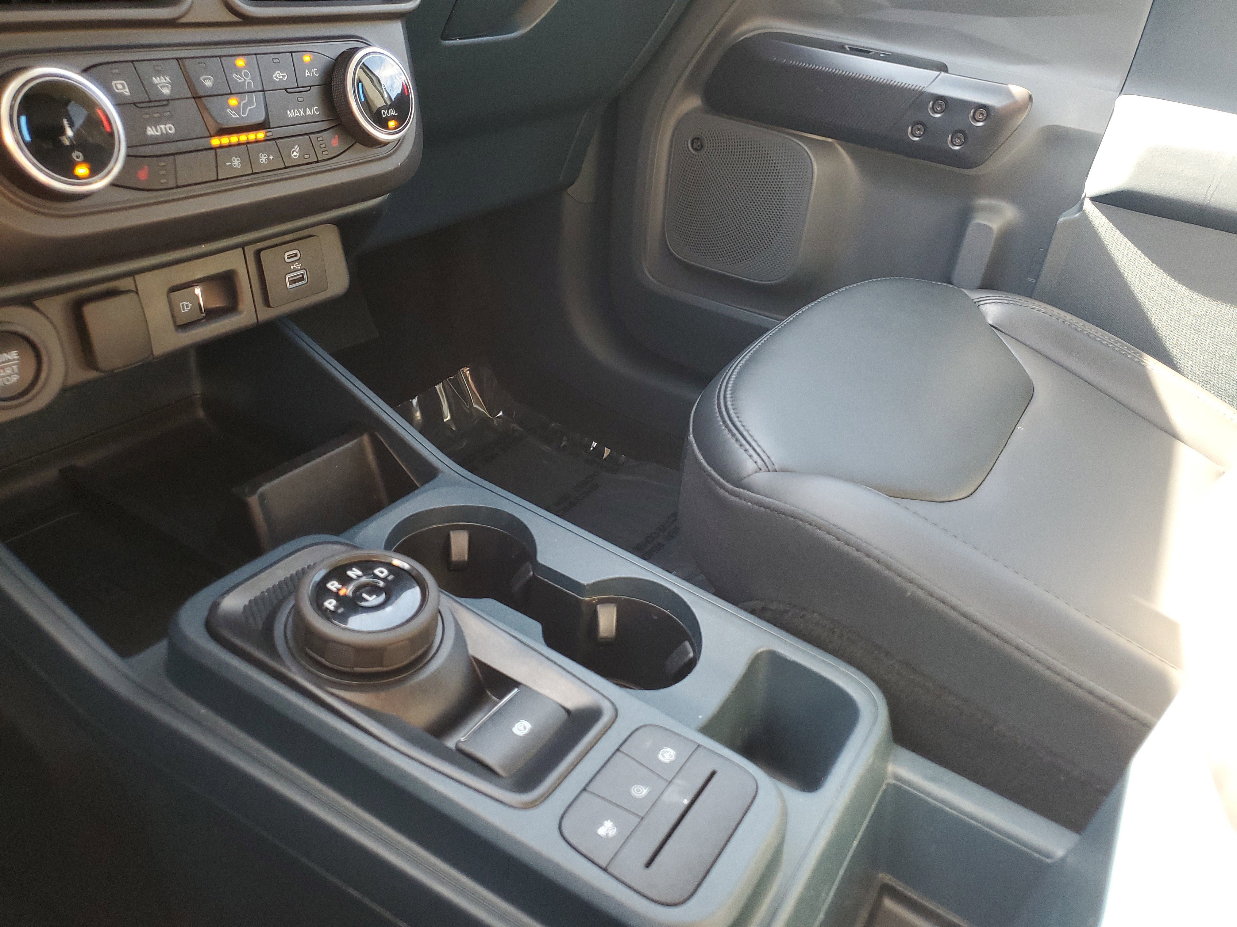 Certified 2024 Ford Maverick Lariat w/ Black Appearance Package image 26