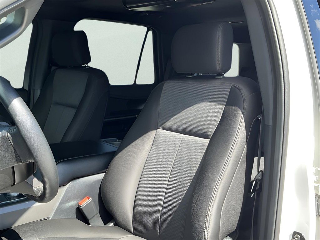 Certified 2020 Ford Expedition XLT image 32