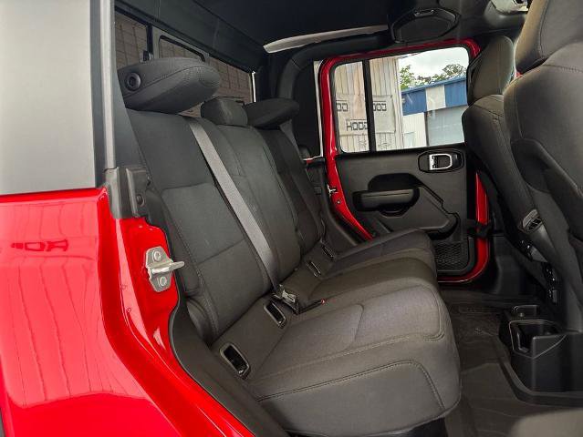 Used 2023 Jeep Gladiator Sport AWD/4WD image 9