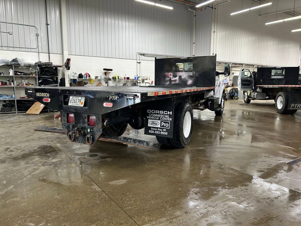 Certified 2022 Ford F750 2WD Regular Cab Super Duty image 5