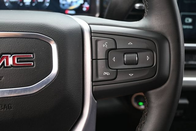 Used 2025 GMC Sierra 2500 SLT AWD/4WD image 16