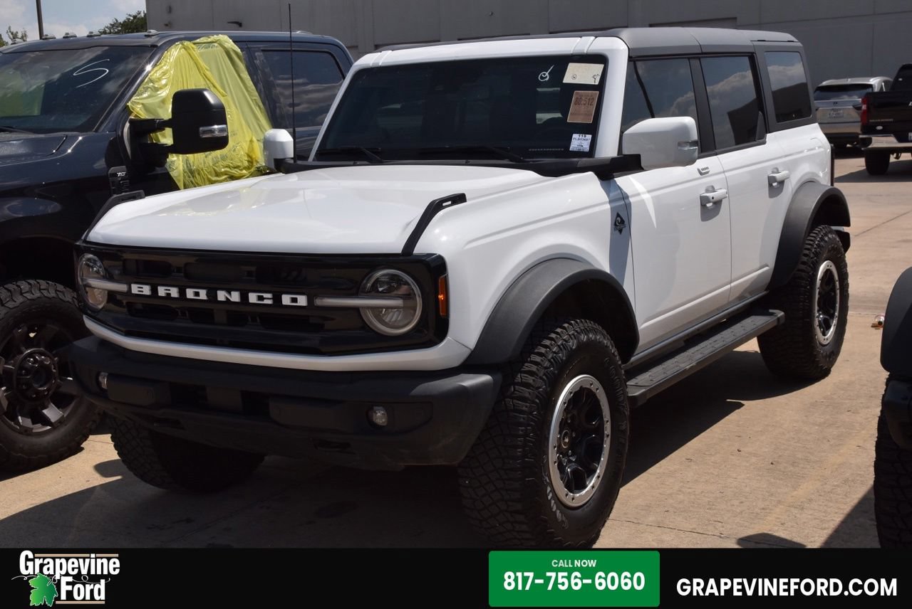 Certified 2023 Ford Bronco Outer Banks w/ Sasquatch Package
