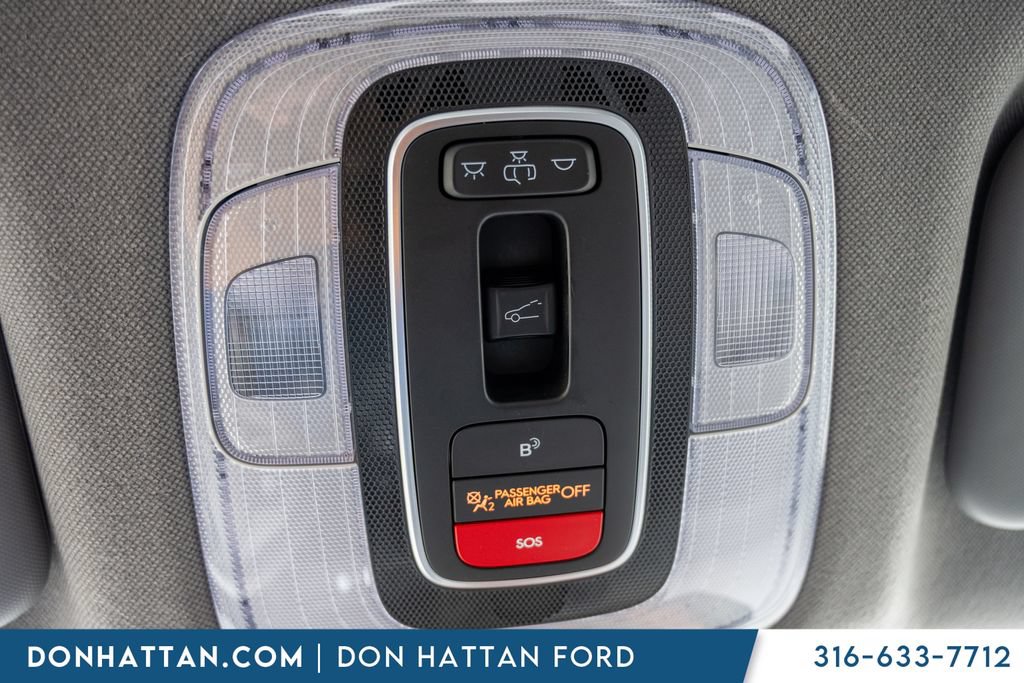 Used 2024 Hyundai Elantra SEL w/ Convenience Package FWD image 18
