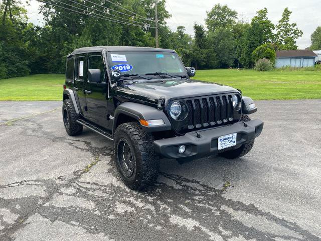 Used 2019 Jeep Wrangler Unlimited Sport AWD/4WD image 3