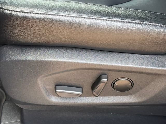 Certified 2024 Ford Edge Titanium AWD/4WD image 8