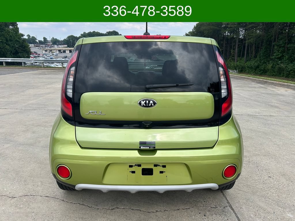 Used 2019 Kia Soul + FWD image 4