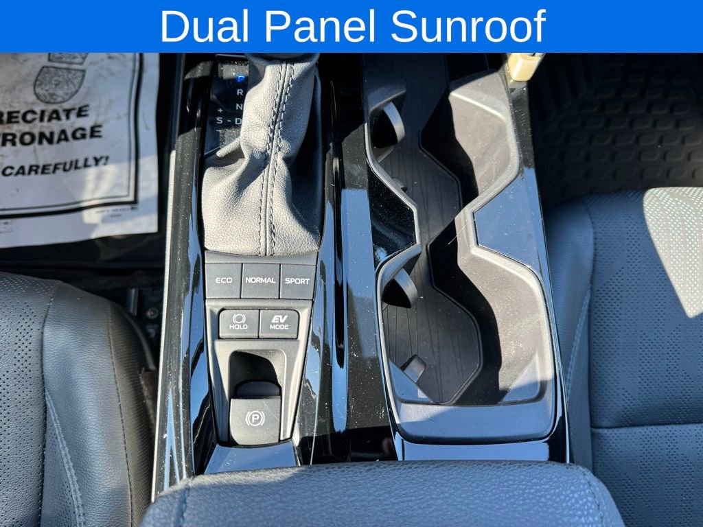 Used 2025 Toyota Camry XSE image 20