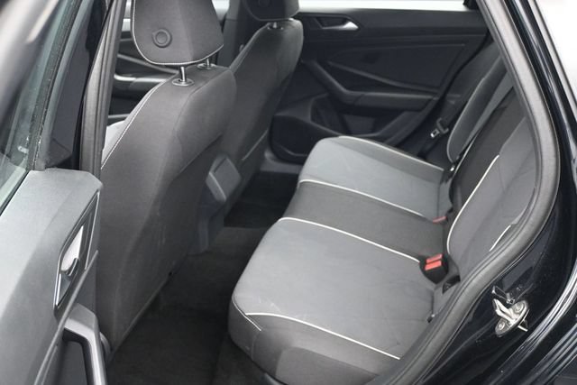 Used 2025 Volkswagen Jetta Sport FWD image 5