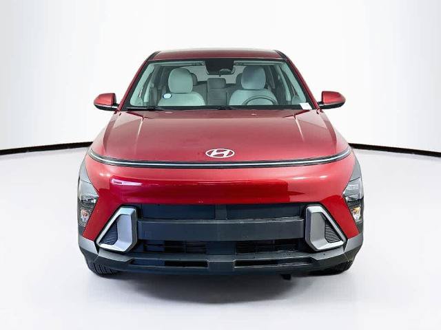Used 2025 Hyundai Kona SE AWD/4WD image 7