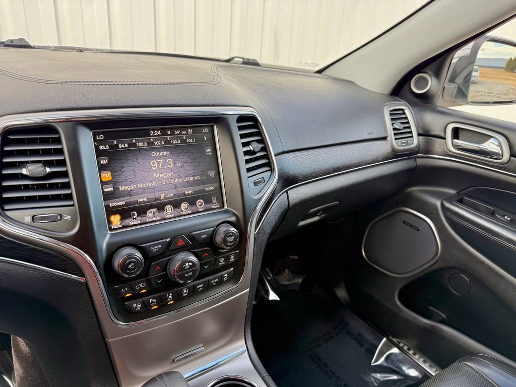 Used 2017 Jeep Grand Cherokee Summit image 22