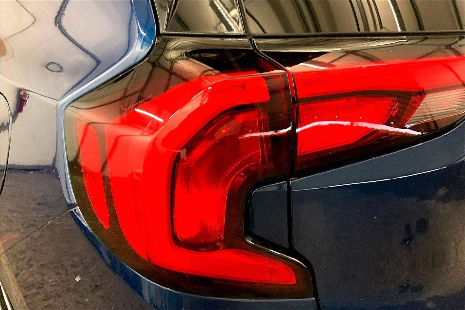 Used 2019 GMC Terrain SLE w/ Driver Convenience Package image 28