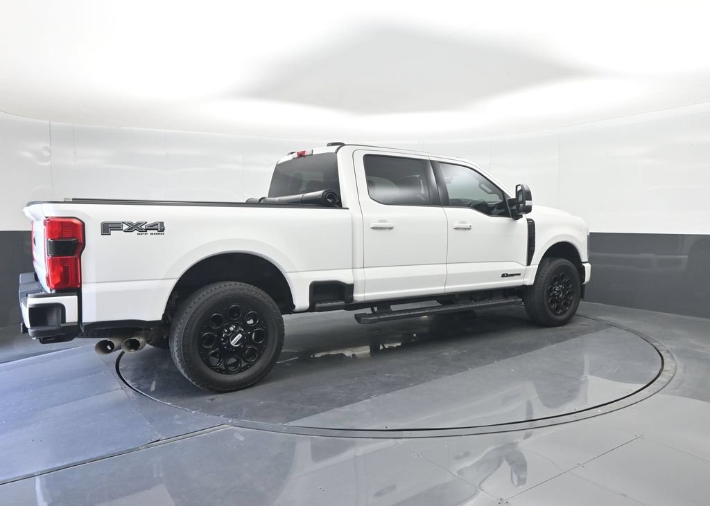 Certified 2025 Ford F250 Lariat w/ Black Appearance Package AWD/4WD image 15
