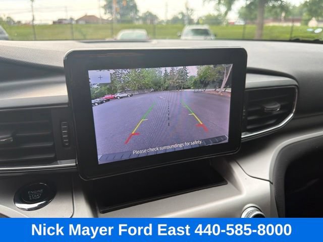 Certified 2022 Ford Explorer XLT w/ Equipment Group 202A AWD/4WD image 38
