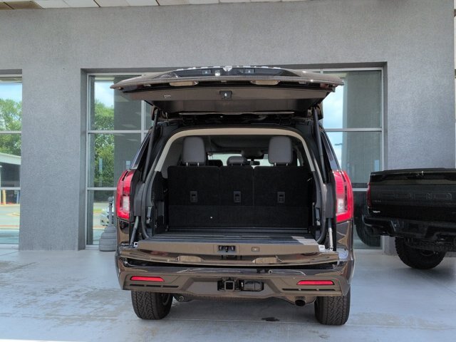 Certified 2025 Ford Expedition Active AWD/4WD image 30