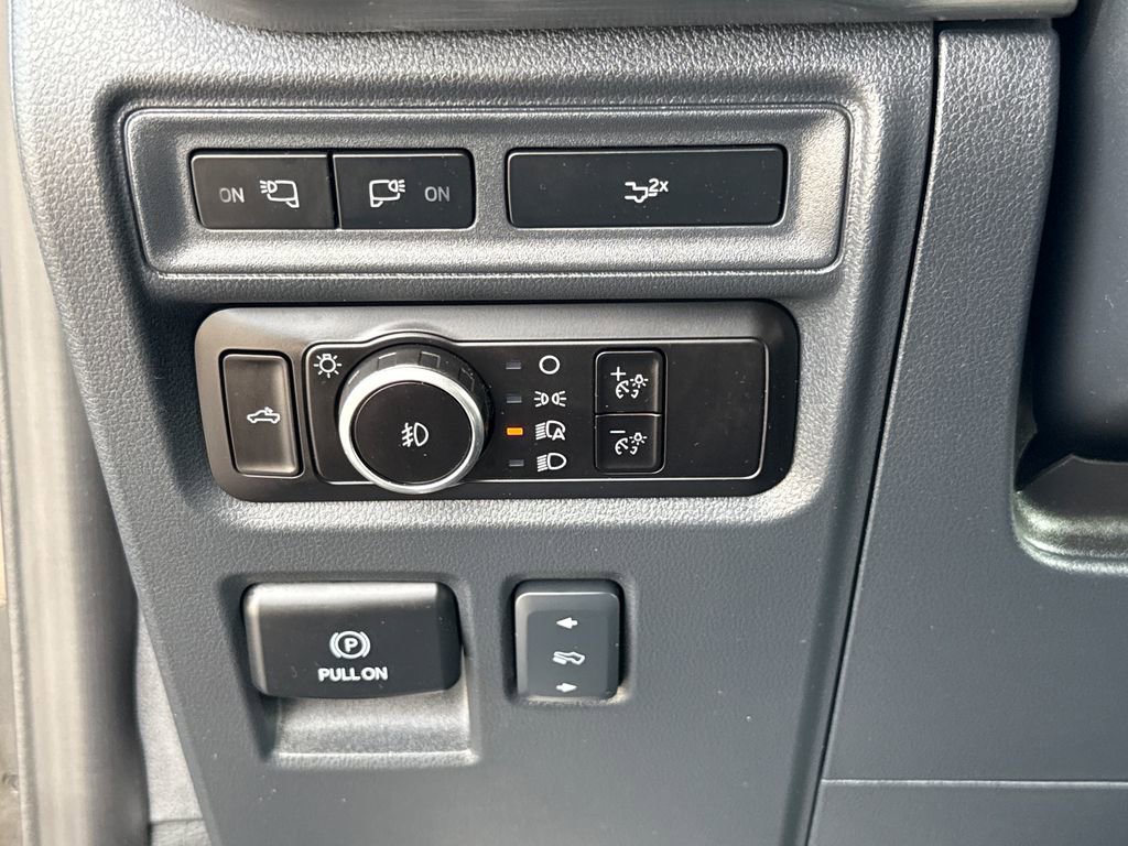 Certified 2023 Ford F150 Lariat w/ Equipment Group 502A High image 14