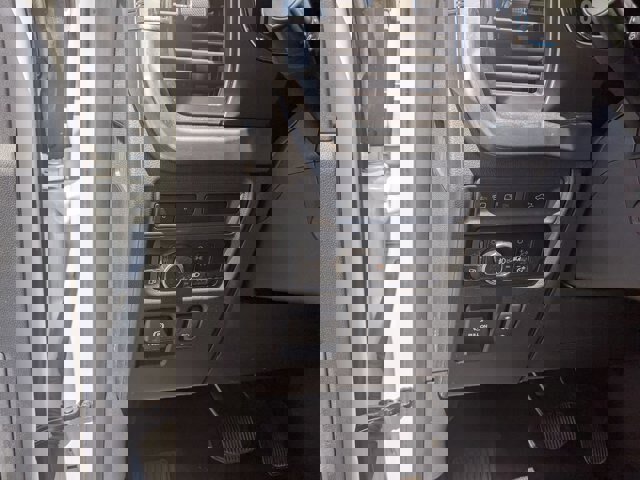 Certified 2023 Ford F150 Lariat w/ Equipment Group 502A High image 17