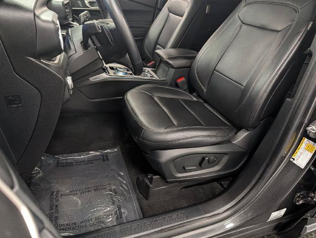 Certified 2020 Ford Explorer XLT w/ Equipment Group 202A AWD/4WD image 11