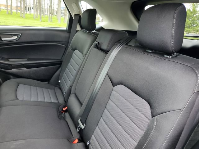 Certified 2023 Ford Edge SE w/ Black Appearance Package AWD/4WD image 33