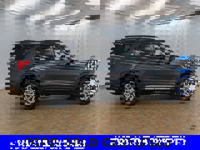Certified 2023 Ford Explorer XLT w/ Class IV Trailer Tow Package image 6