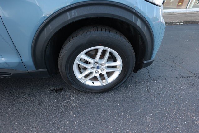 Certified 2026 Ford Explorer Active AWD/4WD image 4