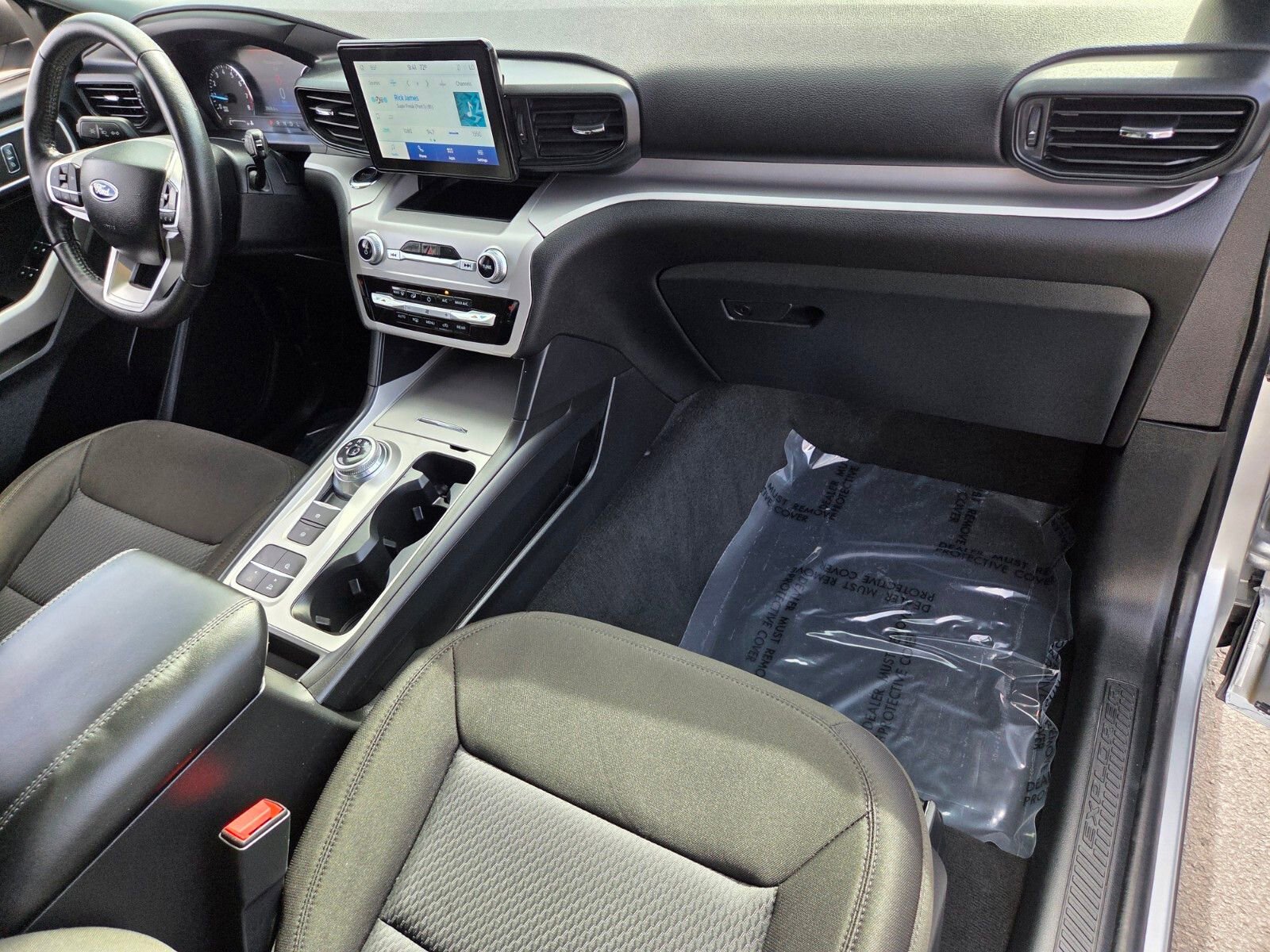 Certified 2023 Ford Explorer XLT RWD image 17