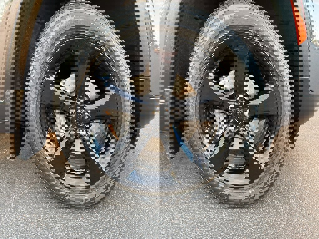 Used 2023 Jeep Grand Cherokee Altitude image 10