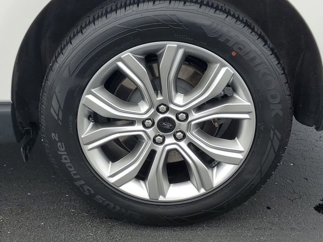Certified 2024 Ford Edge Titanium AWD/4WD image 8