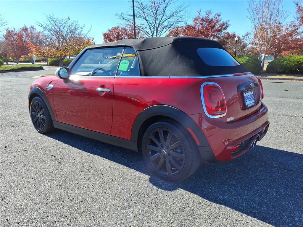 Used 2018 MINI Cooper S image 15