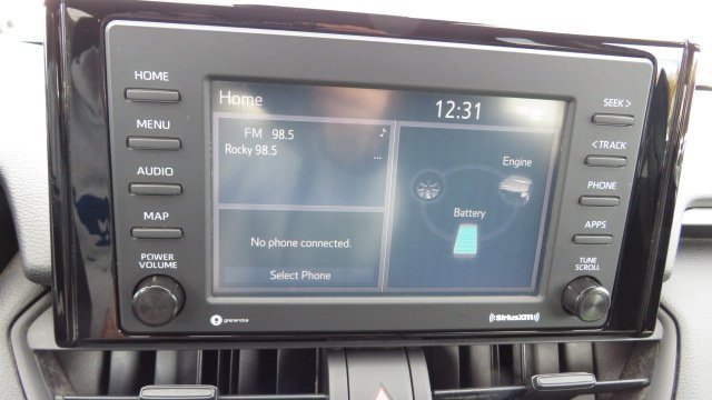 Used 2020 Toyota RAV4 LE image 13