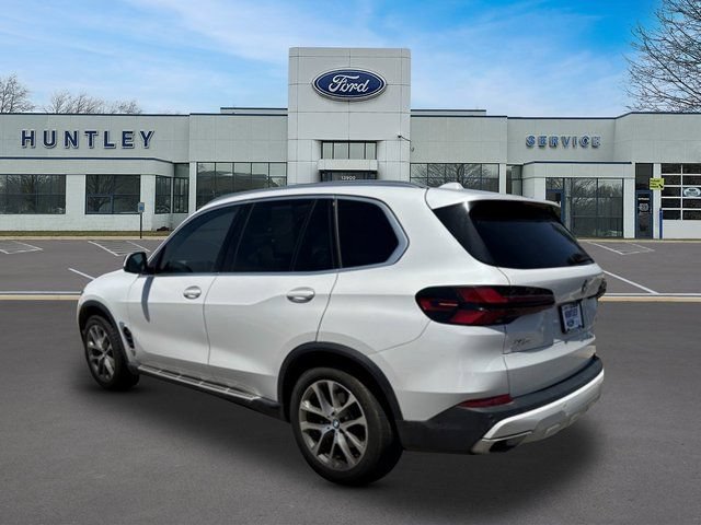 Used 2024 BMW X5 xDrive40i AWD/4WD image 5