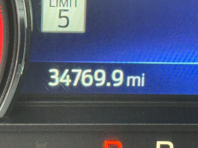 Certified 2022 Ford Explorer XLT w/ Equipment Group 202A image 22