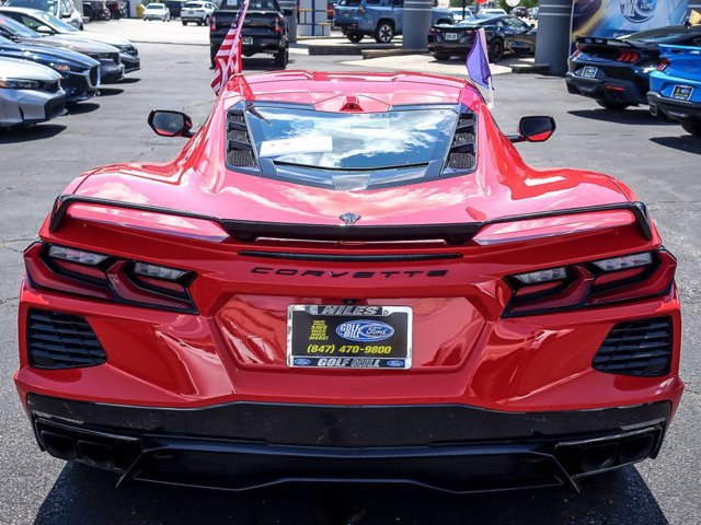 Used 2024 Chevrolet Corvette Stingray Preferred Cpe w/ Z51 Performance Package RWD image 8