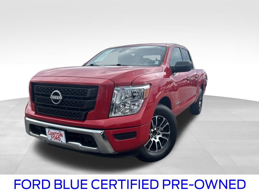 Used 2023 Nissan Titan SV image 1